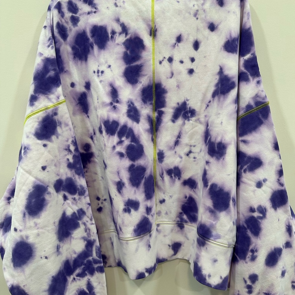 Woman’s Nike NWT White and Purple Tie-Dye sweatshirt xxl - Picture 5 of 5